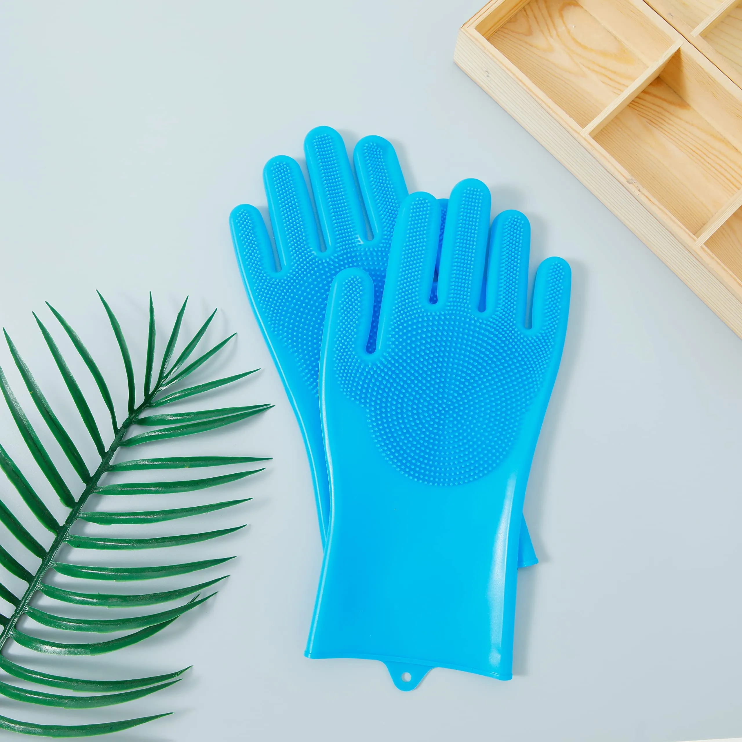 Kuber Industries Multi-Purpose Silicon Gloves For Kitchen Cleaning, Pet Grooming & Gardening|Reusable Gardening Gloves|Heat Resistant For Better Protection|Blue,Pack of4