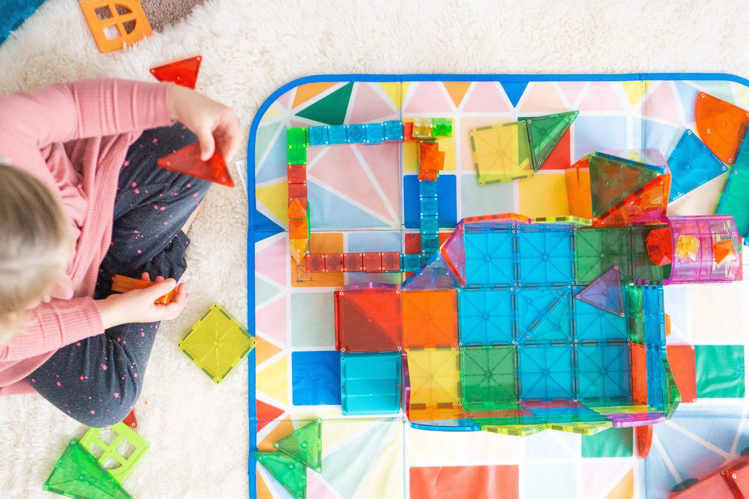 Magna-Tiles Storage Bin & Interactive Play-Mat