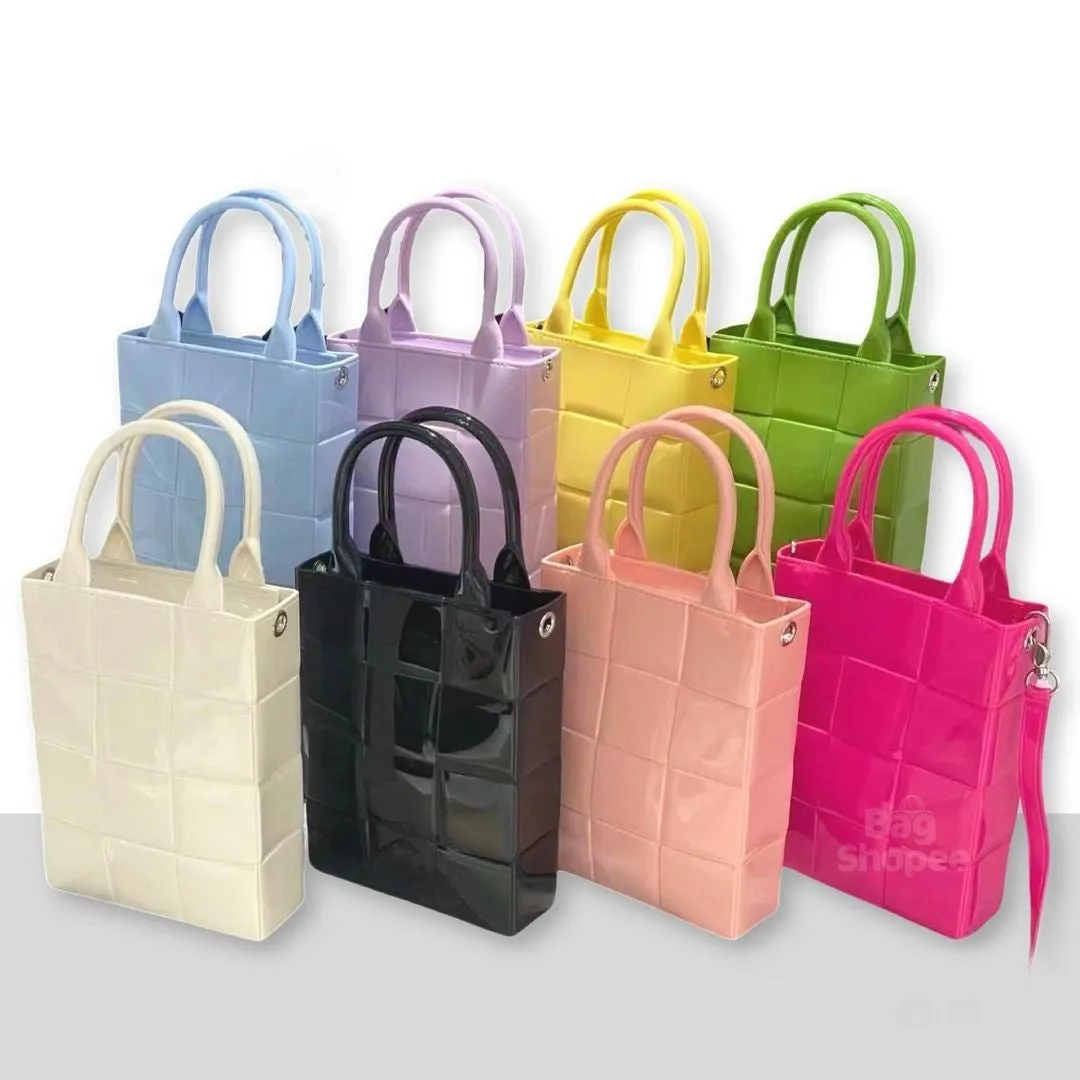 Premium Quality Big Blocks Design Hand Bag for girls